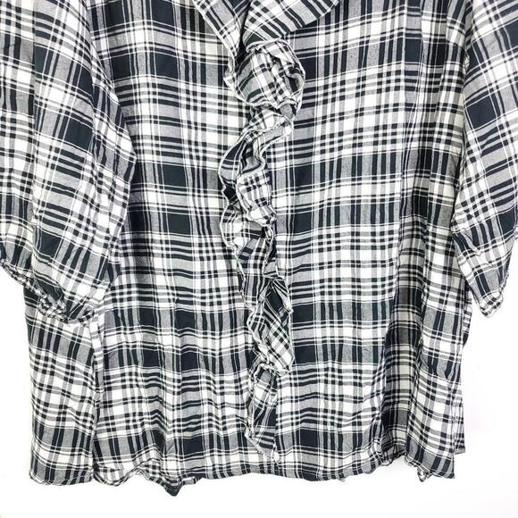 Catherines Top Womens 3X Ruffle Front V Neck Pullover Gingham Plaid Neutral - Picture 5 of 9